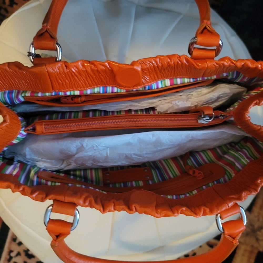Purse - Picture 3 of 3